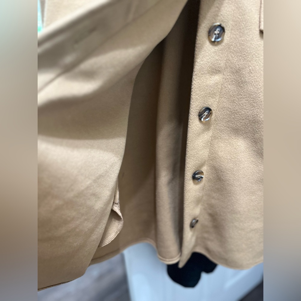 Tan Shacket - image 4